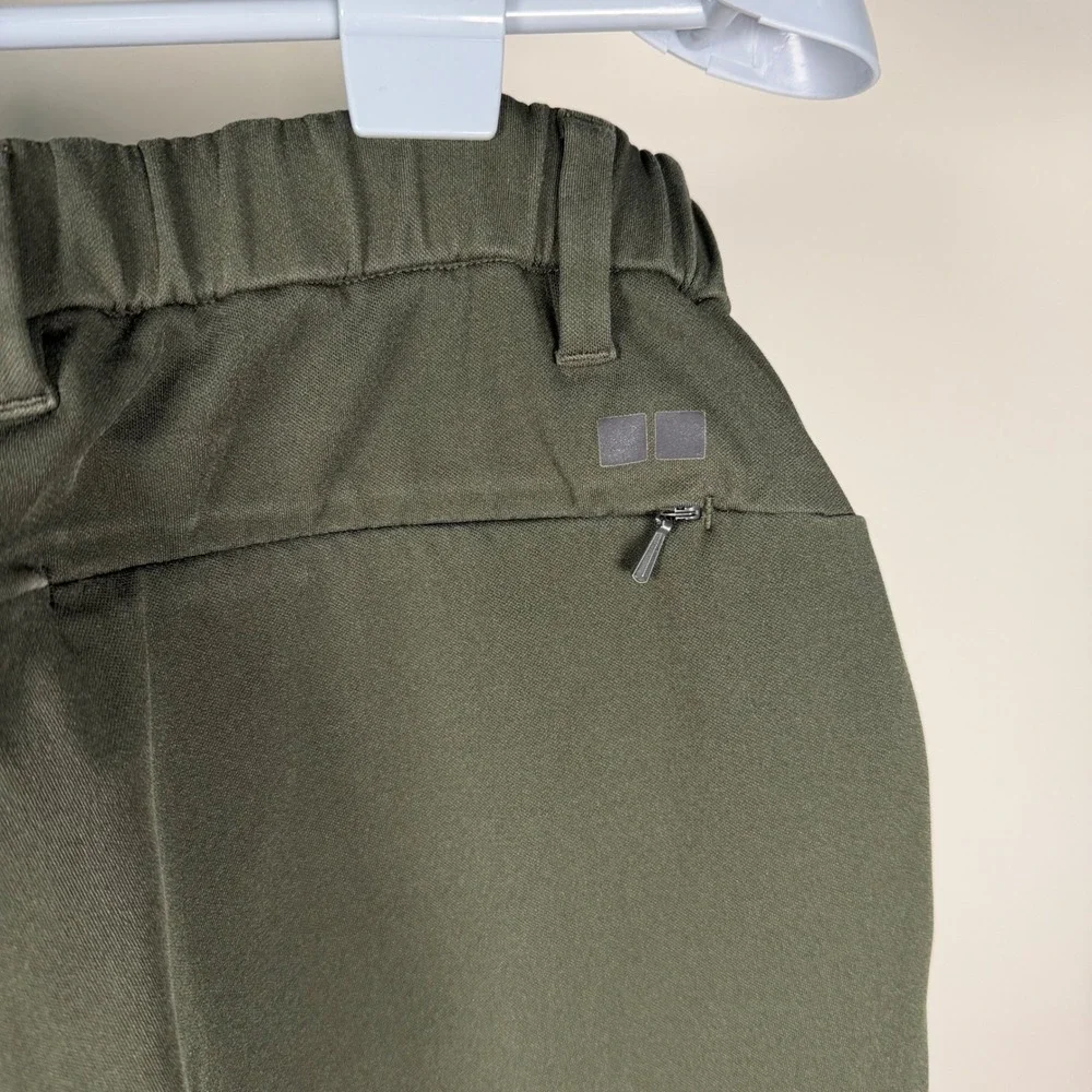 Uniqlo Ultra Stretch Jogger Tapered Pants Forest Green Mens 311-167394 Small